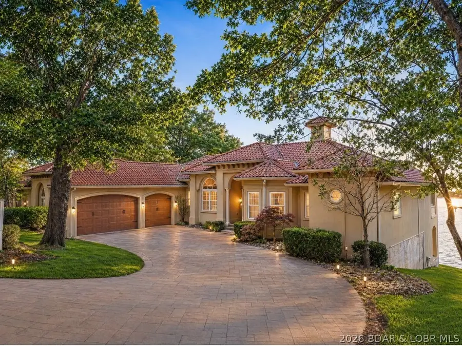 32 Quiet Waters Lane, Sunrise Beach, MO 65079 - #2