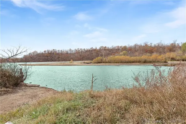 16376 Twisted Tree Road, Barnett, MO 65011