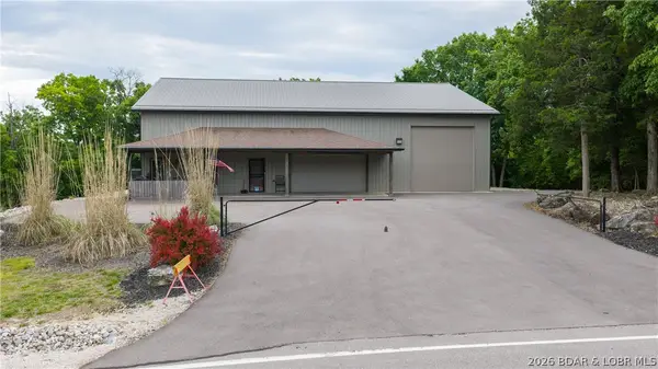1136 Duckhead Road, Lake Ozark, MO 65049