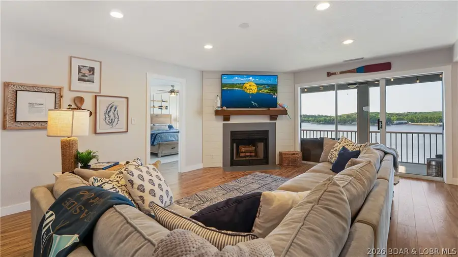356 Regatta Bay Circle #3C, Lake Ozark, MO 65049 - #2