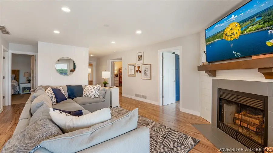 356 Regatta Bay Circle #3C, Lake Ozark, MO 65049 - #3