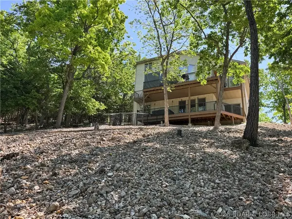 177 Ridgewood Drive, Lake Ozark, MO 65049