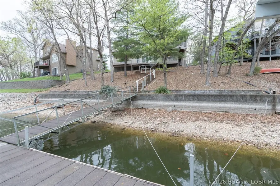 226 Royal Court, Village Of Four Seasons, MO 65049 - #2