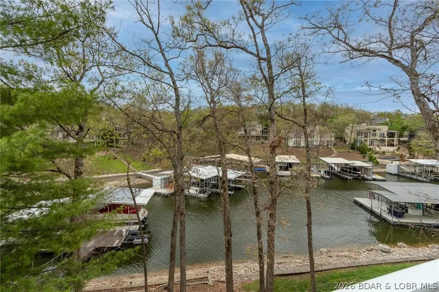 226 Royal Court, Village Of Four Seasons, MO 65049 - #3