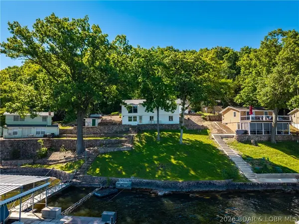 7 Hairpin Drive, Camdenton, MO 65020