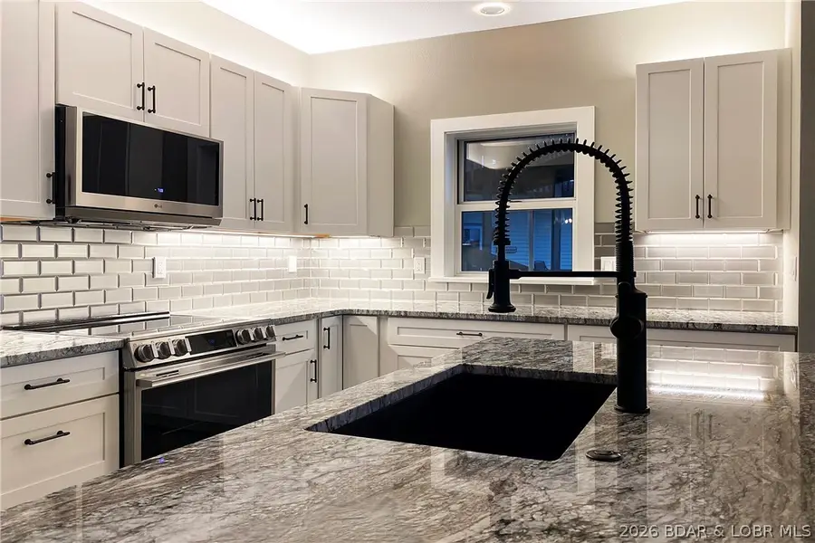 147 Evergreen Condo Drive #1A, Sunrise Beach, MO 65079 - #2