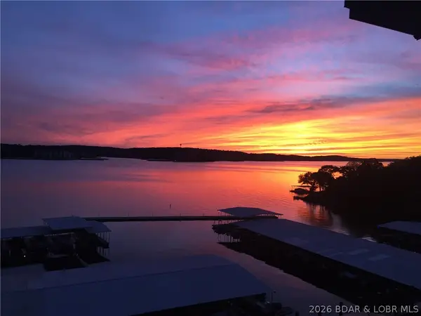 W 408 Harbour Towne Drive #W 408, Lake Ozark, MO 65049