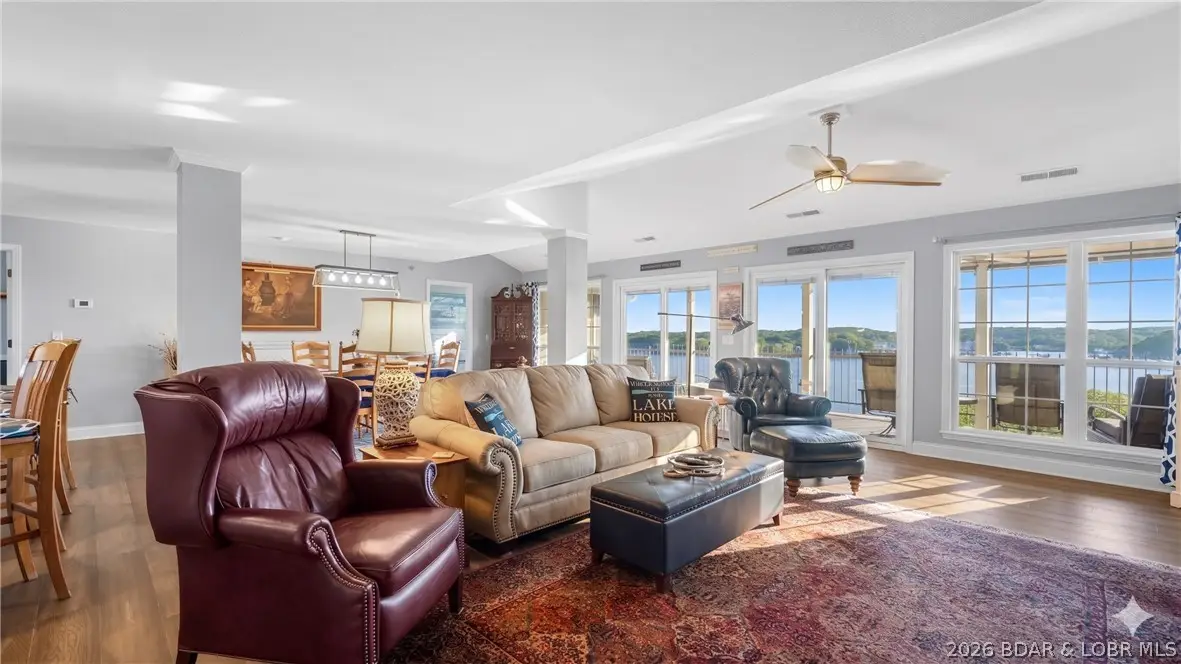 1406 West Harbour Towne #1406, Lake Ozark, MO 65049 - #1
