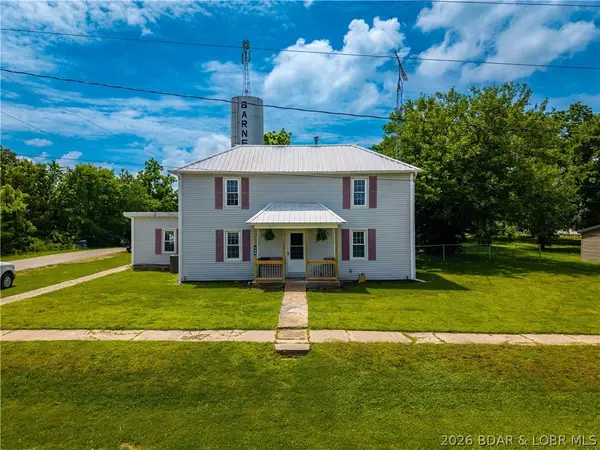 200 3rd Street, Barnett, MO 65011