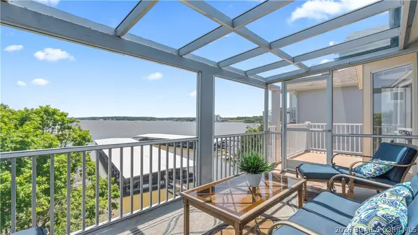 432 Regatta Bay Circle #4C, Lake Ozark, MO 65049-3105