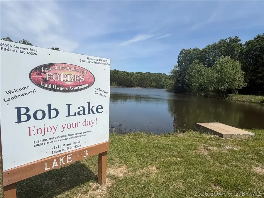 31560 Bob Drive, Edwards, MO 65326 - #2
