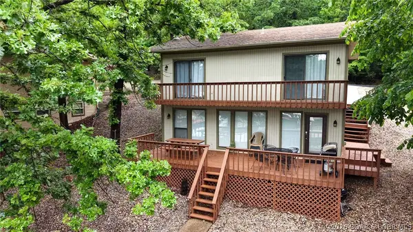 33322 Martin Road, Sunrise Beach, MO 65079