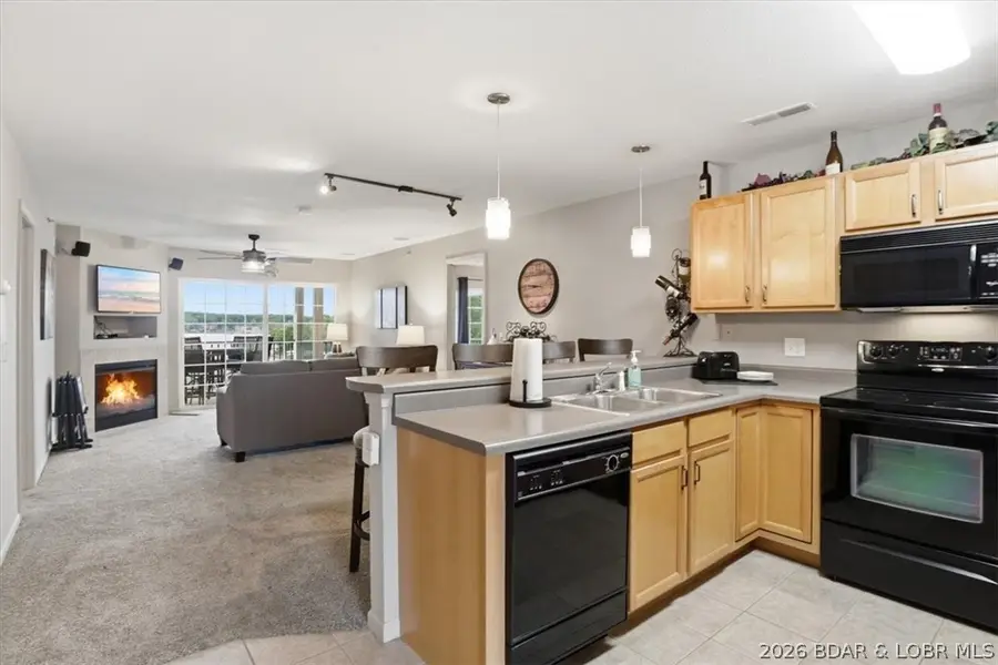 315 Highland Shores Drive #4F, Lake Ozark, MO 65049 - #3