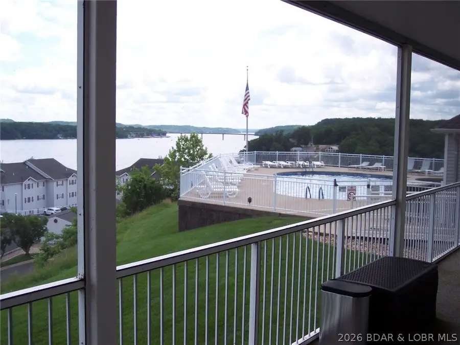 712 Summer Place Drive #1B, Camdenton, MO 65020 - #2