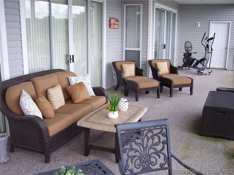 712 Summer Place Drive #1B, Camdenton, MO 65020 - #3