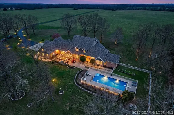 16495 Pecan Drive, Lebanon, MO 65536