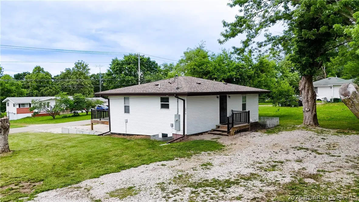205 E 15th Street, Eldon, MO 65026 - #1