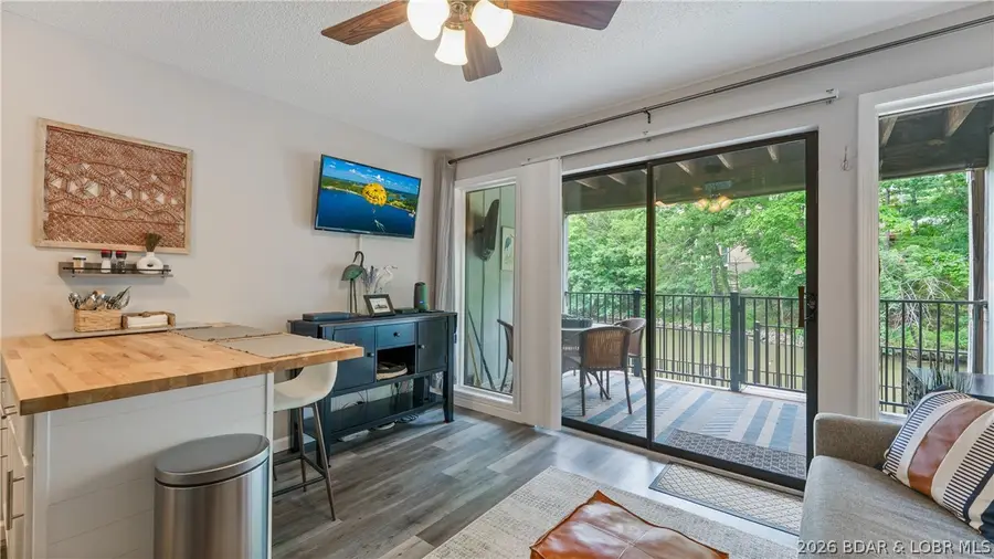 159 Southwood Shores Place #1B, Lake Ozark, MO 65049 - #2