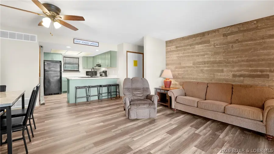 255 Lone Oak Point #26, Sunrise Beach, MO 65079 - #2