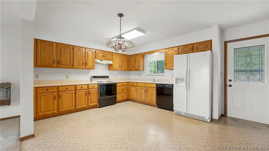 108 River Wood Rd, Camdenton, MO 65020 - #3