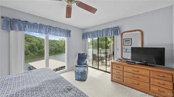 611 Lazy Days Road #B11, Osage Beach, MO 65065