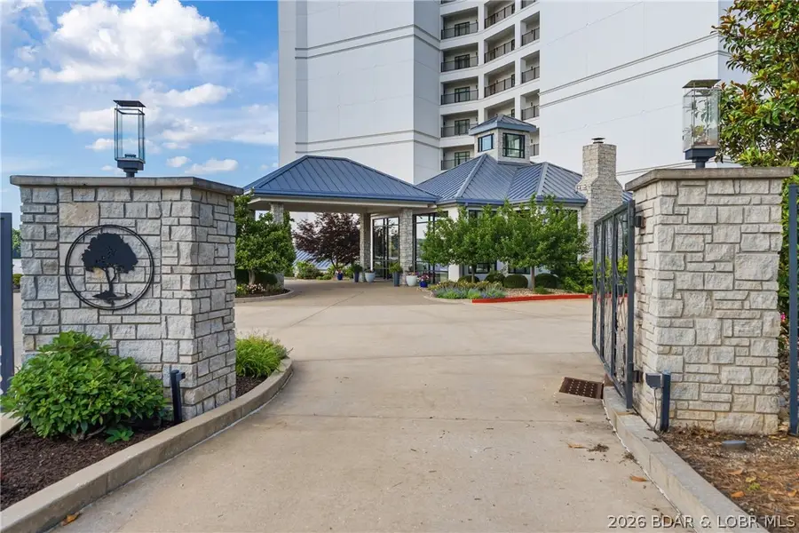 166 Captiva Drive #5G, Sunrise Beach, MO 65079 - #3