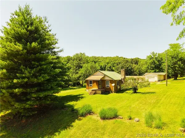33092 Lake Trail Road, Gravois Mills, MO 65037