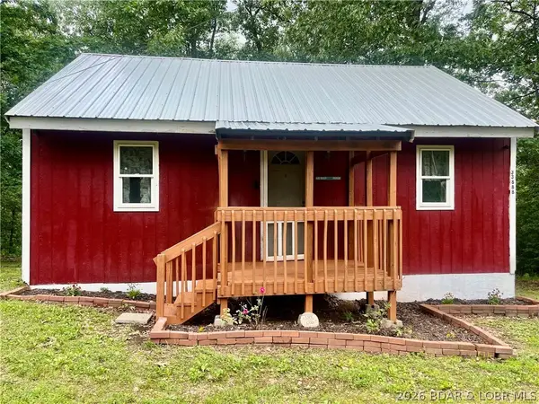 33888 Indian Hills Road, Stover, MO 65078