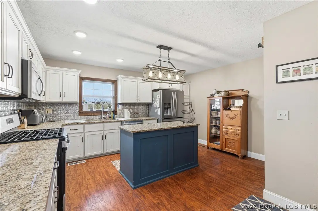282 Reeds Road, Lebanon, MO 65536 - #1
