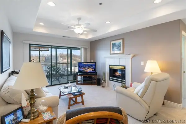 110 Falls Point Drive #4B, Lake Ozark, MO 65049