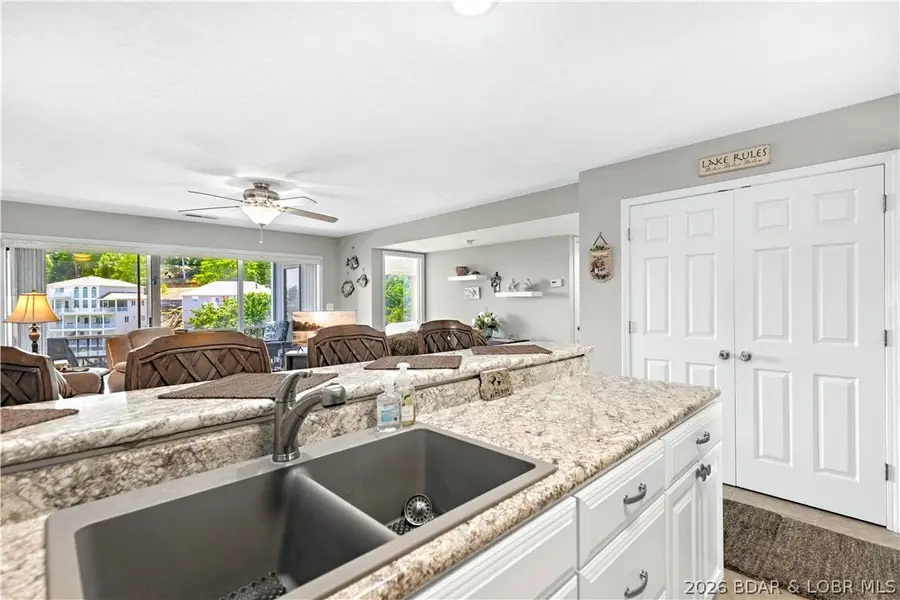 80 Regatta Bay Circle #3D, Lake Ozark, MO 65049 - #3