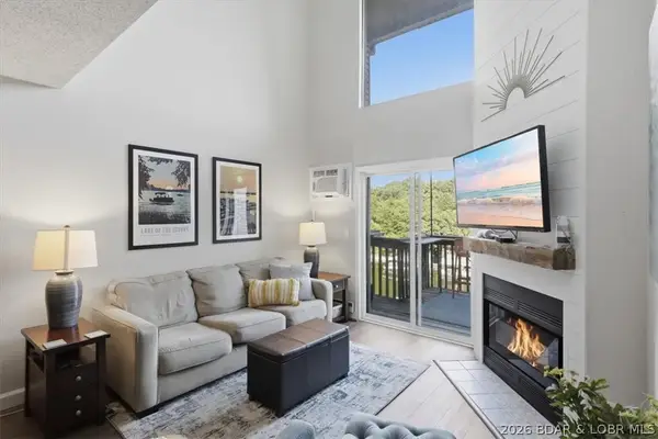 37 Hampton Bay #12, Eldon, MO 65026