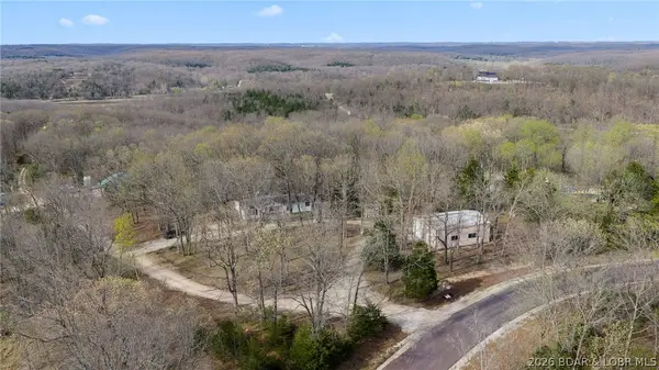 26877 Arrowhead Cove Drive, Rocky Mount, MO 65072