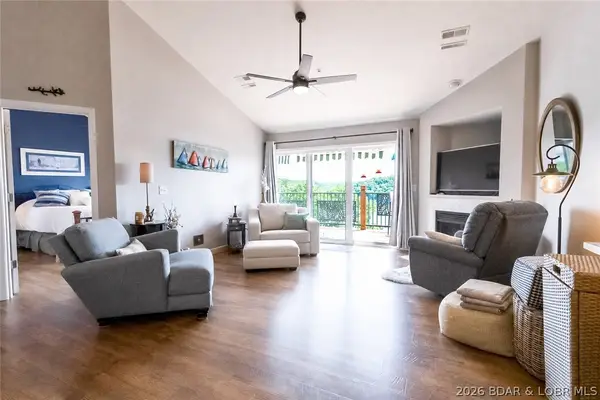 54 Park Pool Drive #4A, Kaiser, MO 65047