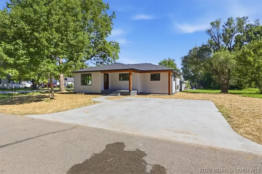307 Clay Road, Versailles, MO 65084 - #3