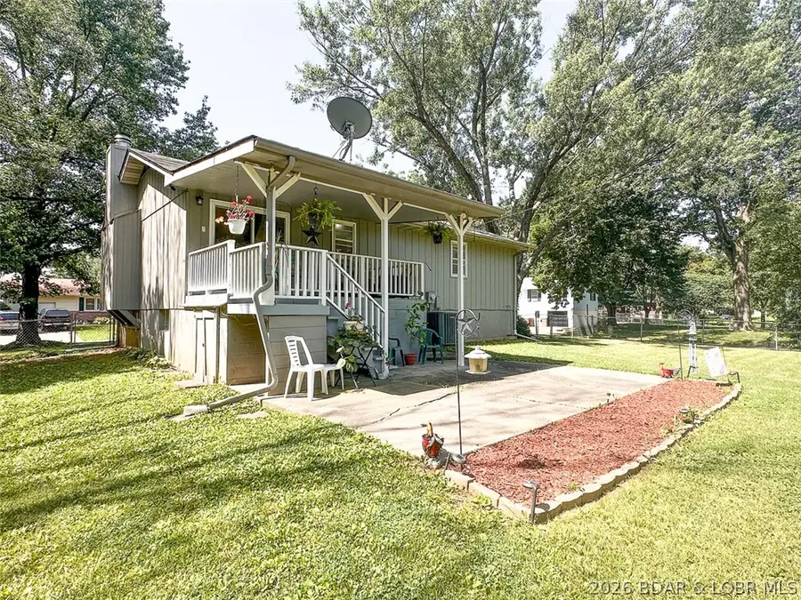 901 E Willow Street, Clinton, MO 64735 - #2