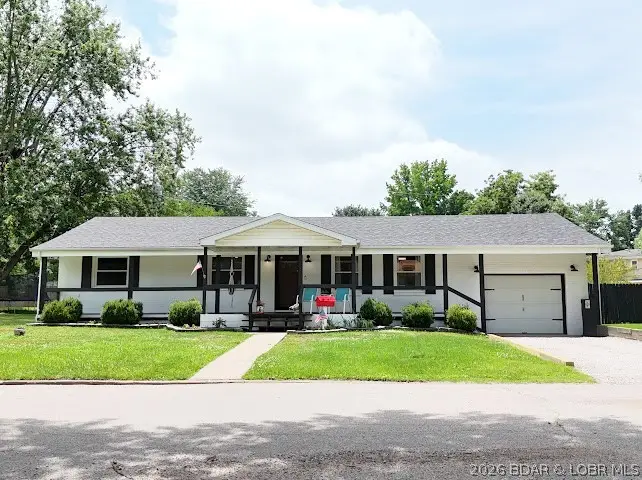 520 W Bourbon Street, Eldon, MO 65026 - #1