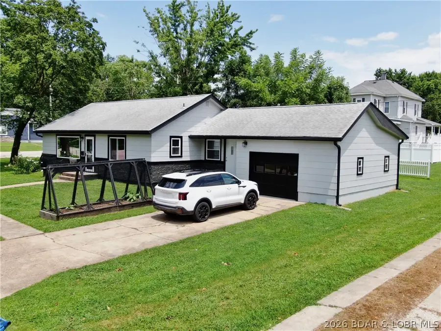 216 Olive Street, Eldon, MO 65026 - #3
