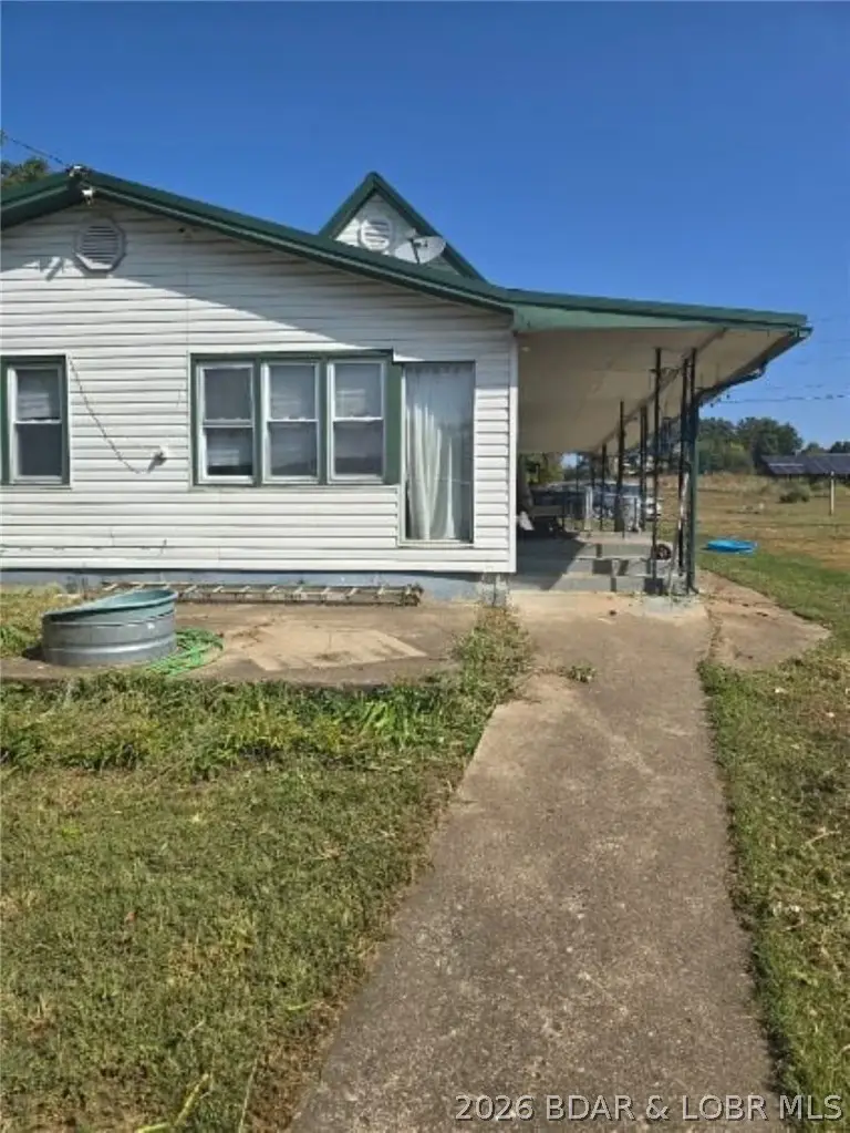 20632 Seals Road, Versailles, MO 65084 - #1