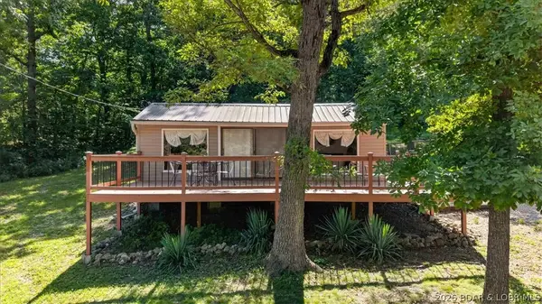 418 Outlook Drive, Edwards, MO 65326