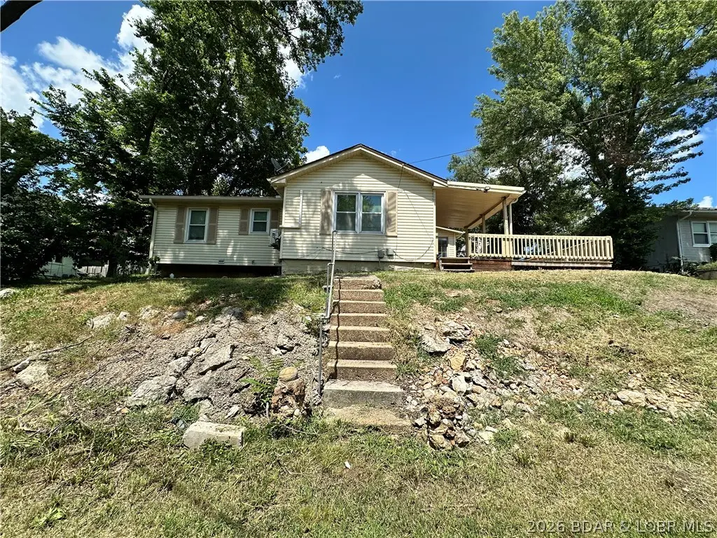 126 W Osage Street, Warsaw, MO 65355 - #1
