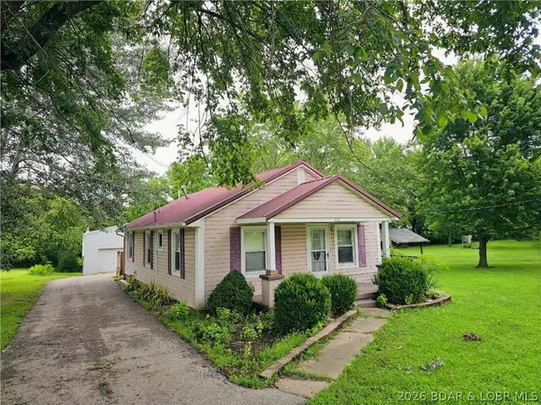 609 4th Street, Eldon, MO 65026