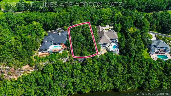 Lot 112 Cedar Crest Drive, Lake Ozark, MO 65049
