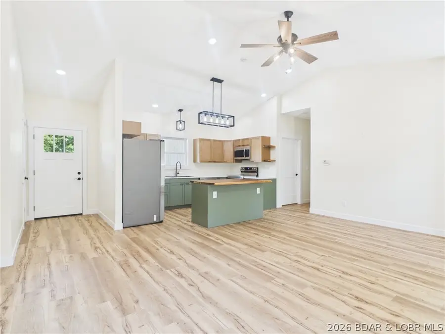 106 Mayerling Drive, Laurie, MO 65037 - #3