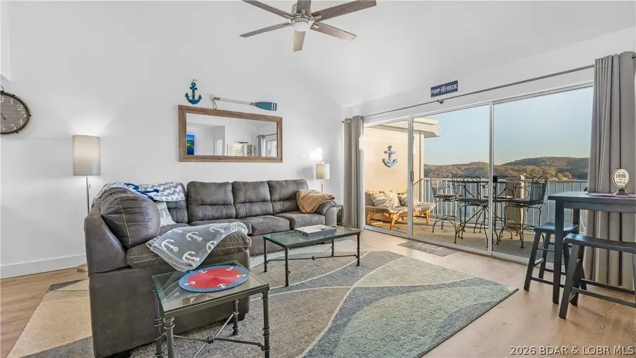 288 Windsor Bay Drive #4B, Camdenton, MO 65020 - #3