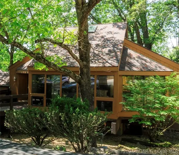 328 Hogan Drive #C, Lake Ozark, MO 65049