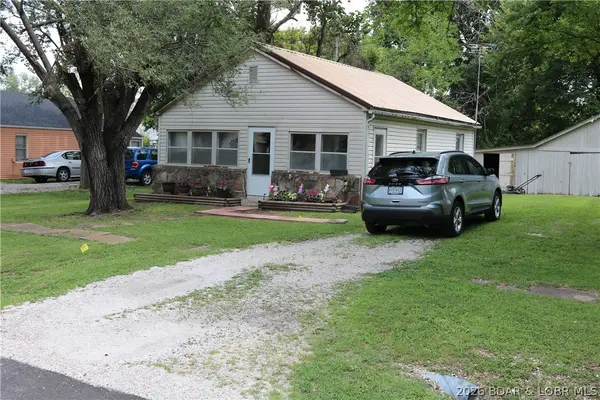 516 S Burke Street, Versailles, MO 65084