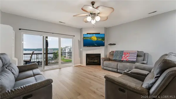414 Cedar Heights Dr #3A, Camdenton, MO 65020