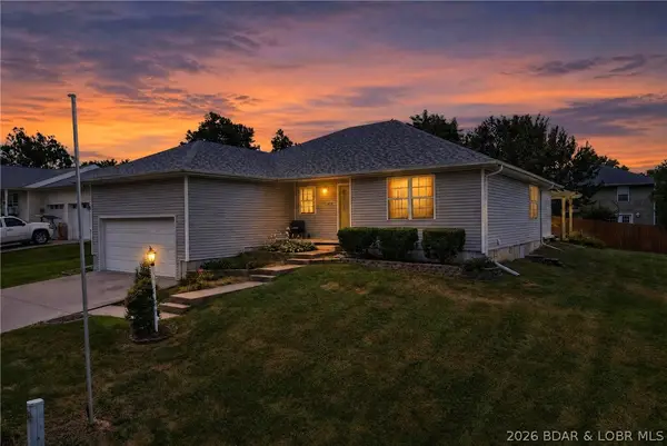 412 W Champain Street, Eldon, MO 65026