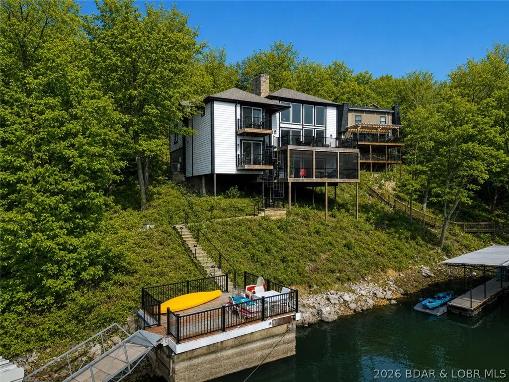 16 Shelter Cove, Osage Beach, MO 65065 - #1